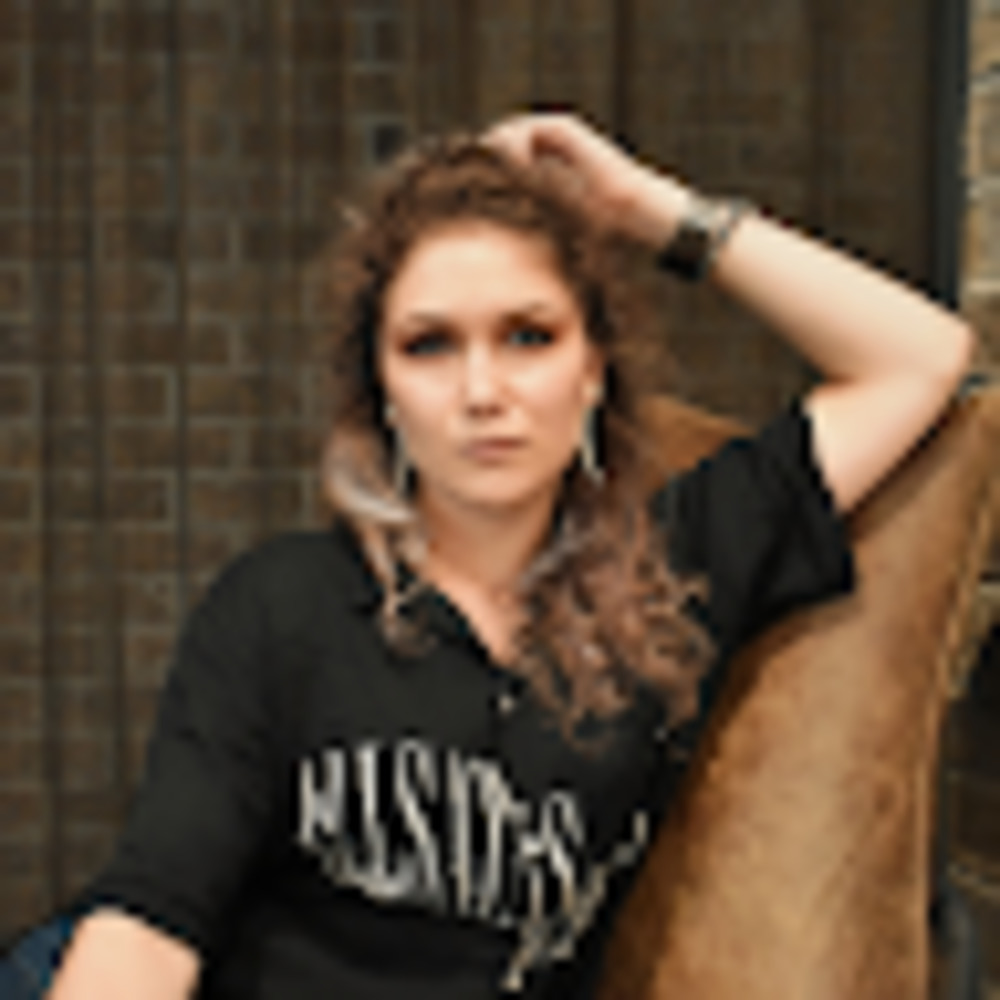 Meet your Posher, Karina